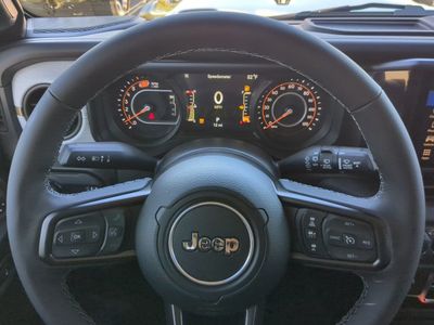2026 Jeep Wrangler — photo 29 view