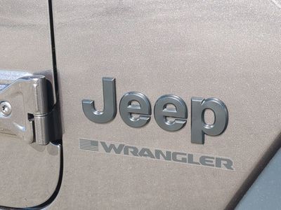 2026 Jeep Wrangler — photo 13 view