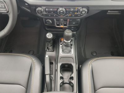 2026 Jeep Gladiator - Photo 20
