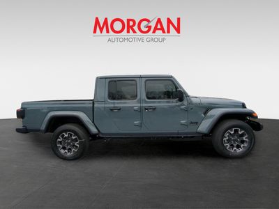 2026 Jeep Gladiator - Photo 4