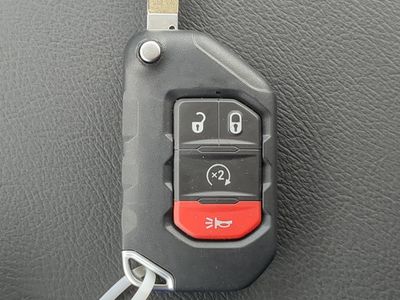 2026 Jeep Wrangler - Photo 36