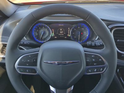 2026 Chrysler Pacifica - Photo 33