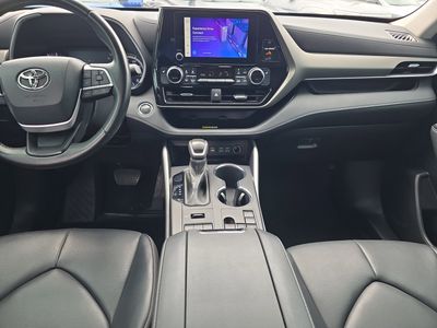 2023 Toyota Highlander - Photo 15