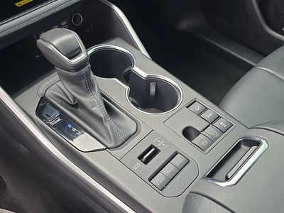 2023 Toyota Highlander - Photo 27