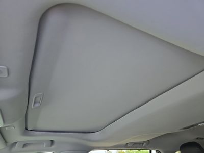 2023 Toyota Highlander - Photo 24