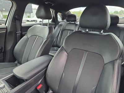 2023 Kia K5 - Photo 21