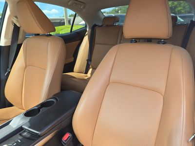 2018 Lexus IS - Photo 21