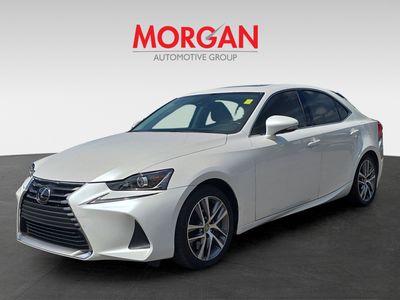 2018 Lexus IS - Photo 4