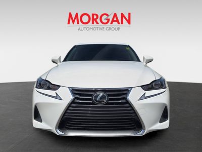 2018 Lexus IS - Photo 3