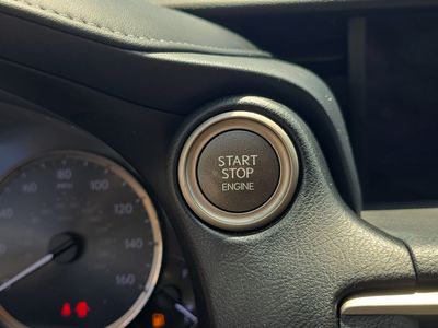 2018 Lexus IS - Photo 27