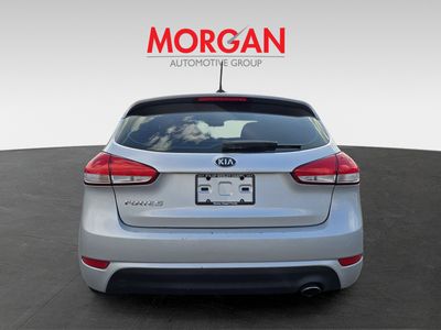2016 Kia Forte 5-Door — engine compartment view