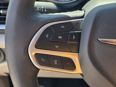 2024 Chrysler Pacifica - Photo 31