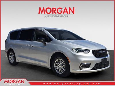 2024 Chrysler Pacifica - Photo 1
