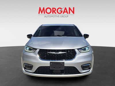 2024 Chrysler Pacifica - Photo 3
