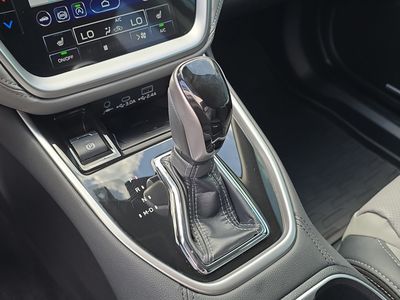 2025 Subaru Outback - Photo 28