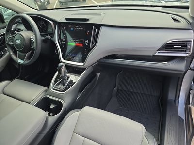 2025 Subaru Outback - Photo 12