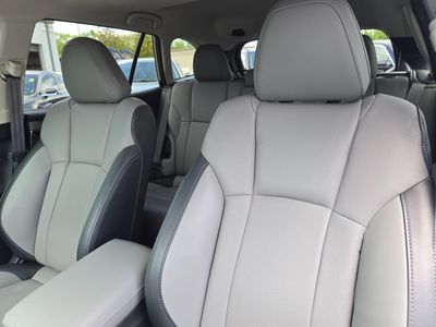 2025 Subaru Outback - Photo 23