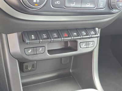 2022 Chevrolet Colorado - Photo 25