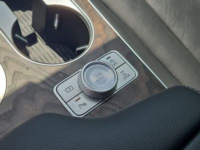 2025 Genesis GV80 - Photo 28