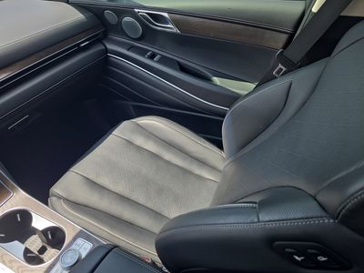 2025 Genesis GV80 - Photo 16