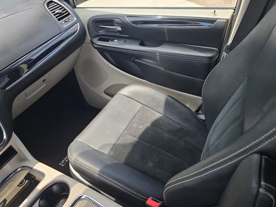 2017 Dodge Grand Caravan - Photo 16