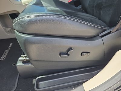 2017 Dodge Grand Caravan - Photo 23