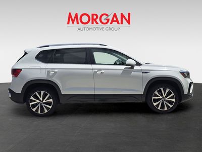 2024 Volkswagen Taos - Photo 9