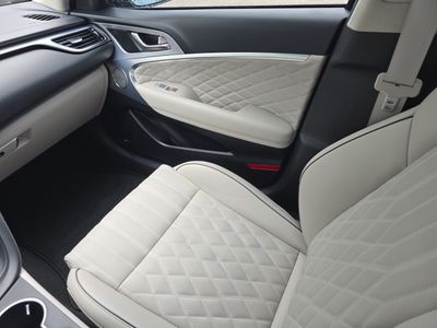 2021 Genesis G70 - Photo 15