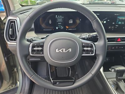 2025 Kia Sorento - Photo 29