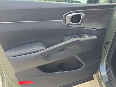 2025 Kia Sorento - Photo 18