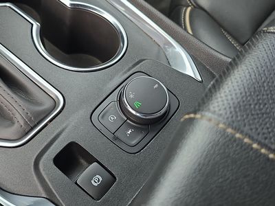 2023 Chevrolet Traverse - Photo 31