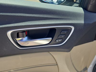 2020 Acura TLX - Photo 18