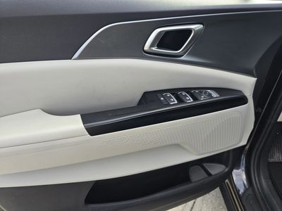 2024 Kia Carnival - Photo 18