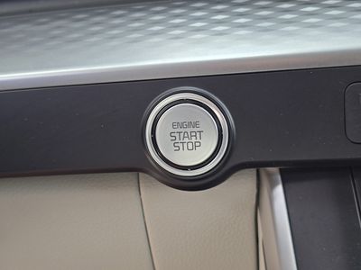 2024 Kia Carnival - Photo 27