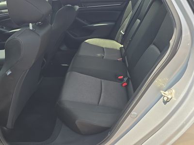 2019 Honda Accord Sedan - Photo 16