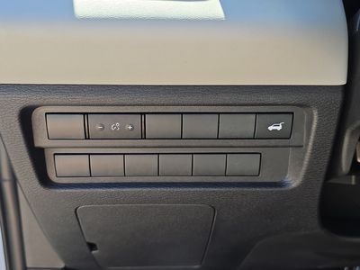 2025 Mitsubishi Outlander - Photo 31