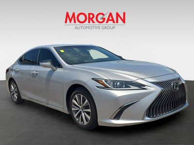 2021 Lexus ES - Photo 2