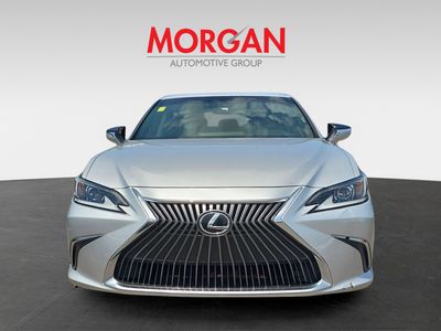2021 Lexus ES - Photo 3