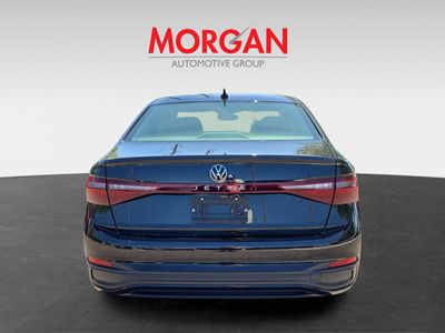 2025 Volkswagen Jetta - Photo 7