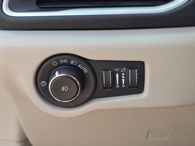 2023 Chrysler Pacifica - Photo 30