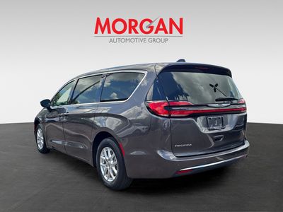 2023 Chrysler Pacifica - Photo 6