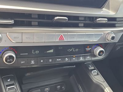 2025 Kia Telluride - Photo 27