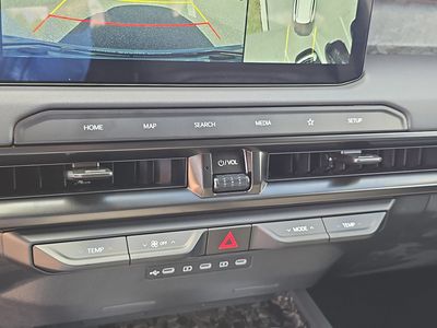2027 Kia Telluride - Photo 26