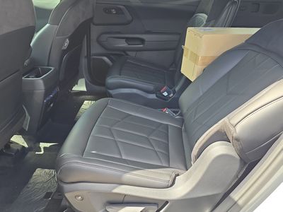 2027 Kia Telluride - Photo 17
