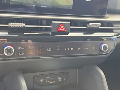 2026 Kia Sportage — photo 26 view