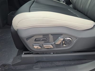 2026 Kia EV9 - Photo 22