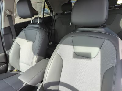 2026 Kia Niro - Photo 24