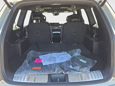 2027 Kia Telluride Hybrid - Photo 10