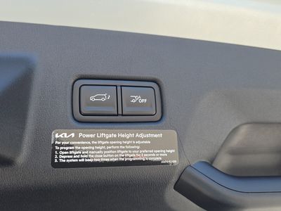 2027 Kia Telluride Hybrid - Photo 11