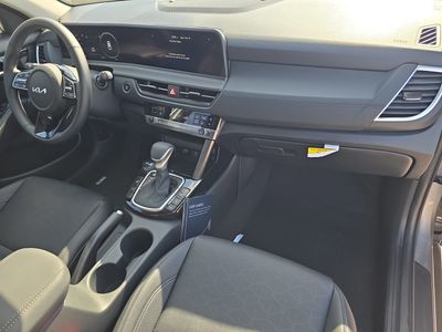 2026 Kia Seltos — photo 11 view